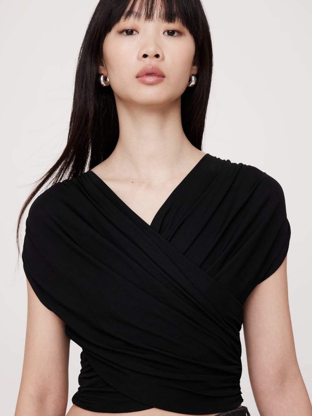 NWT! Banana Republic Classic Black Crepe Jersey Knit Crossover Wrap Top XS